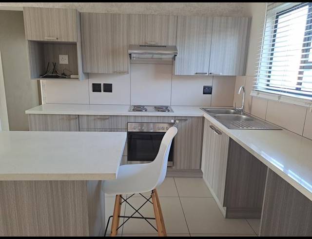2 BEDROOM PROPERTY TO RENT IN LILIANTON